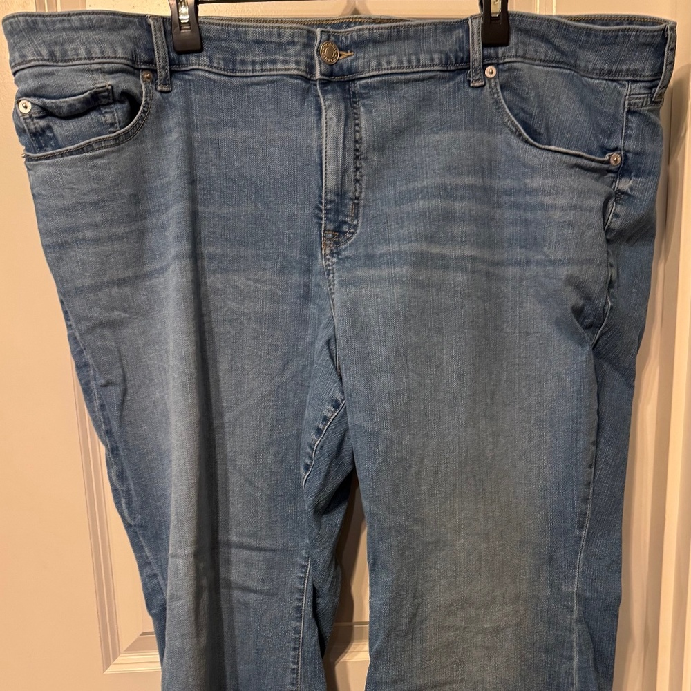 Torrid Perfect Super Flare Vintage Stretch Jeans Light Wash 28R